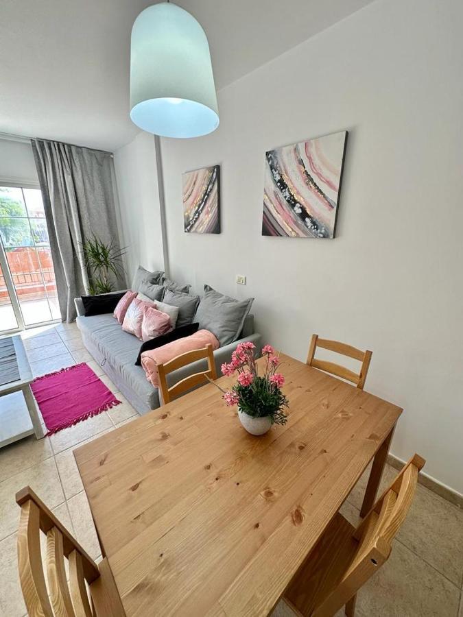 Sunny Apartment & Heated Pool Los Cristianos  Exteriör bild